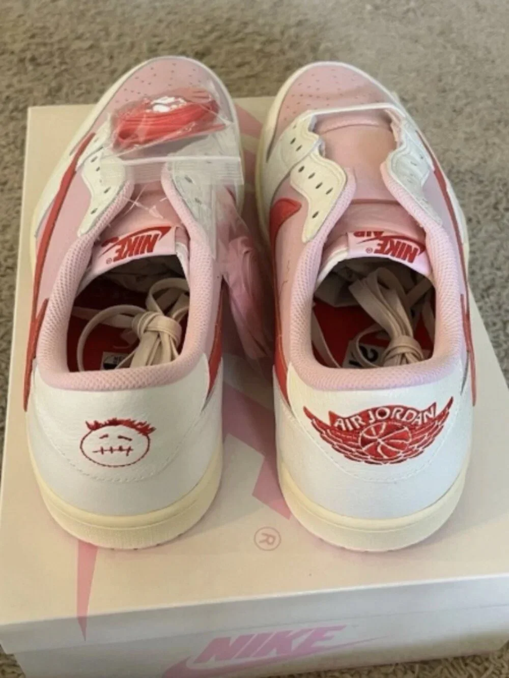 Travis Scott x Air Jordan 1 Low OG SP “Tropical Pink”